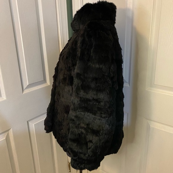 VINTAGE Black Rabbit Fur Coat Mid Length Below Waist High Collar - Picture 3 of 8